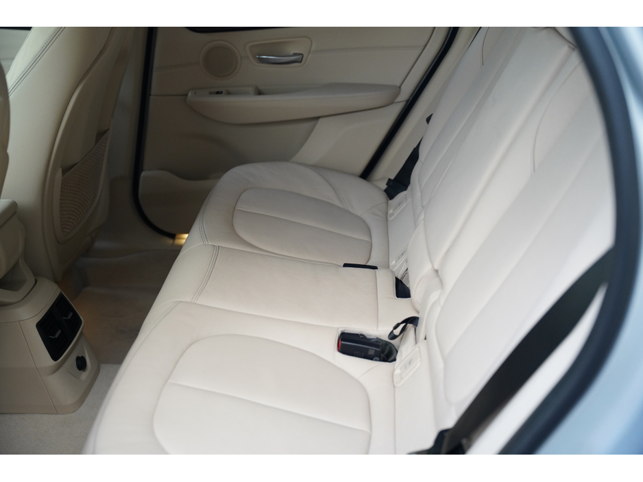 2016 BMW 2 Series Active Tourer - image 22