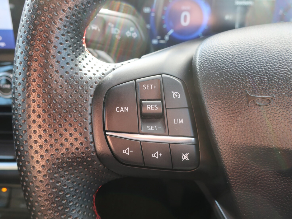 2023 Ford Puma - image 14