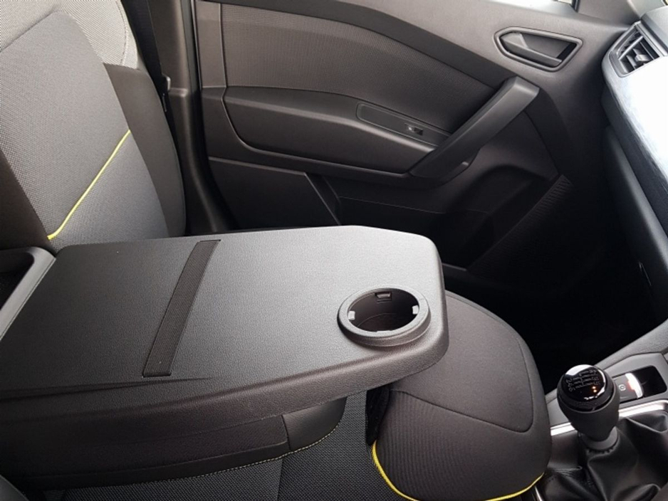 2024 Renault Kangoo 242D23228