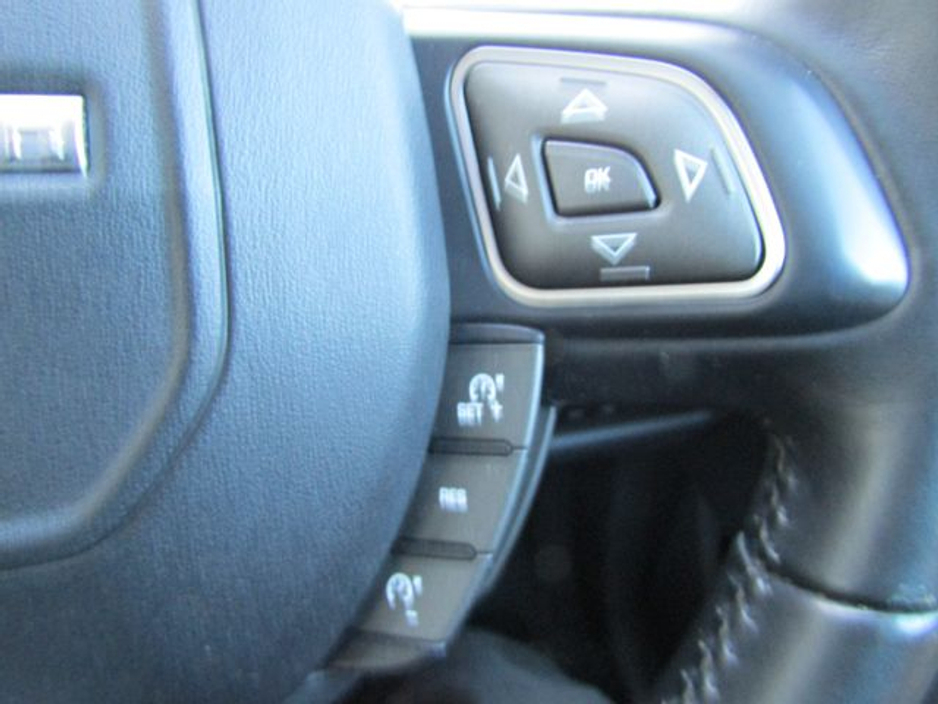 2017 Land Rover Range Rover Evoque - image 28