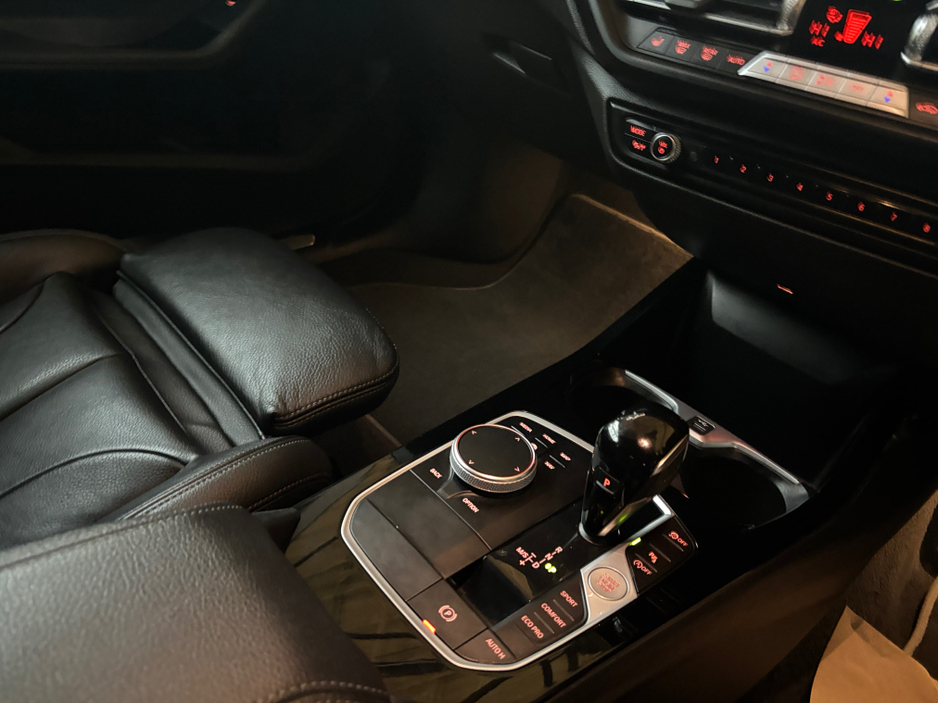 2022 BMW 2 Series - image 9