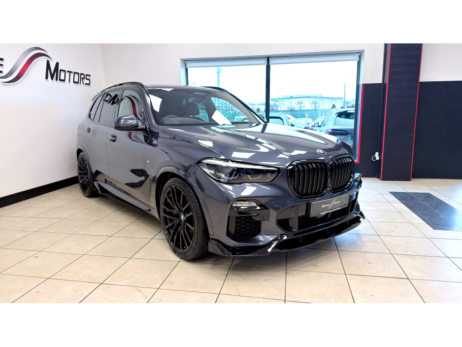 2019 BMW X5 - image 23