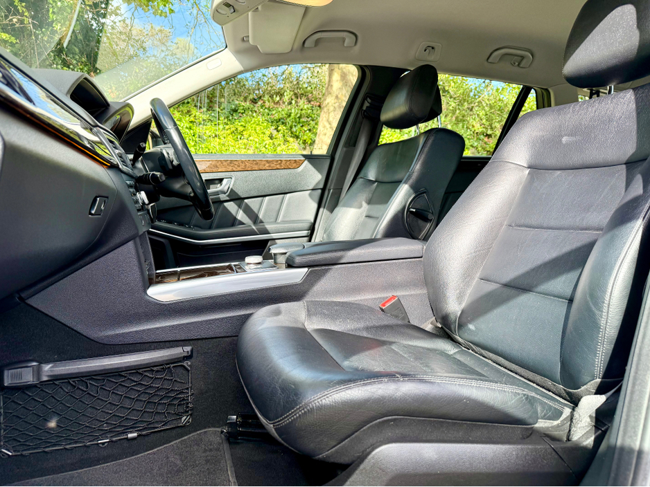 2012 Mercedes-Benz E Class - image 11