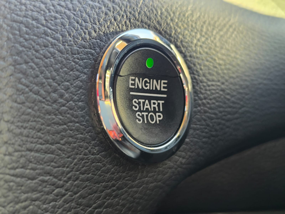 2017 Ford S-Max - image 29