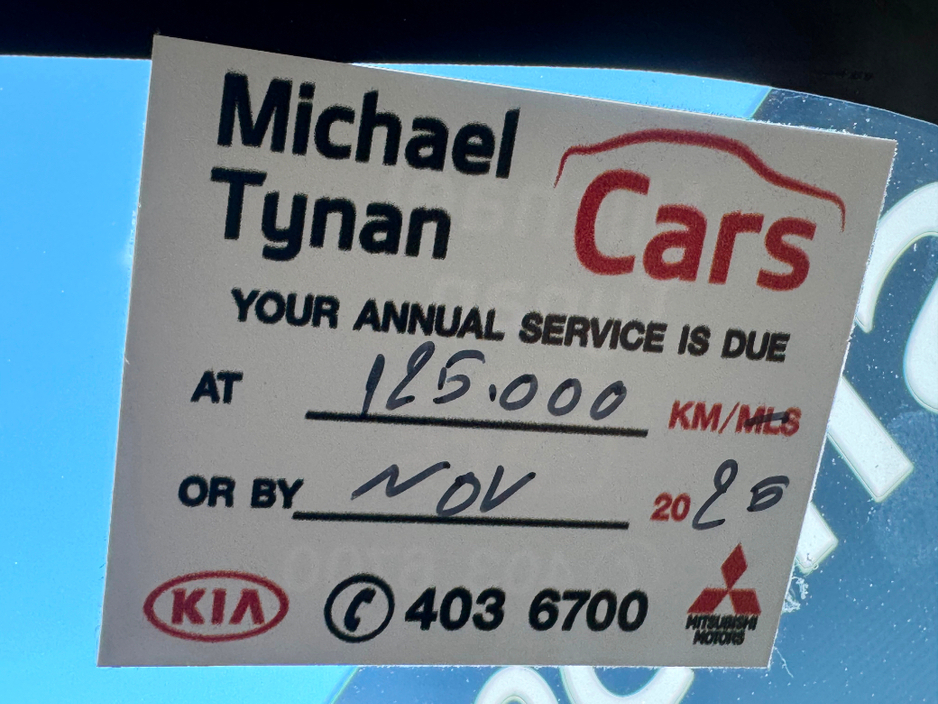 2019 Mitsubishi Outlander - image 33