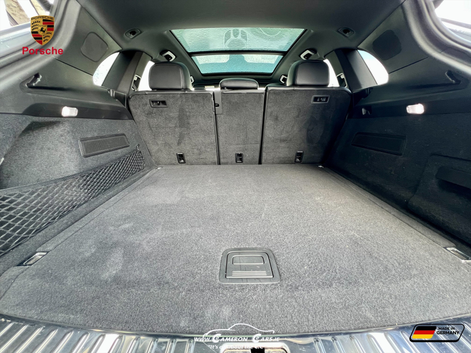 2024 Porsche Cayenne - image 46