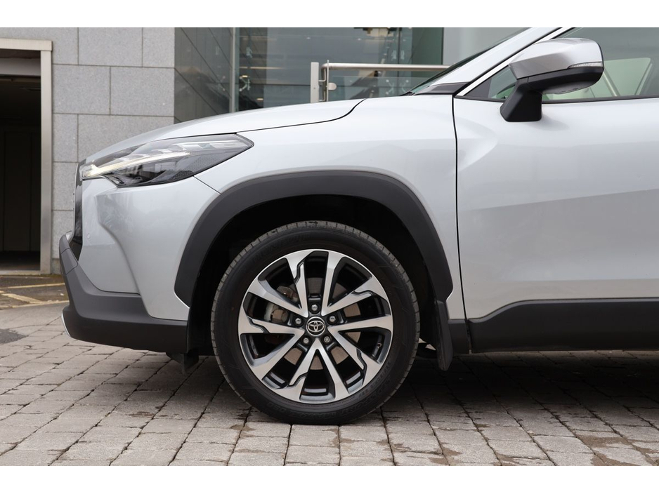 2022 Toyota Corolla - image 6