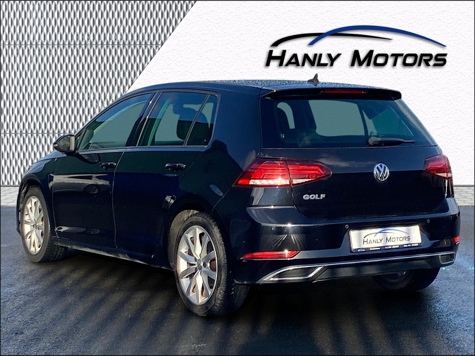 2020 Volkswagen Golf - image 6