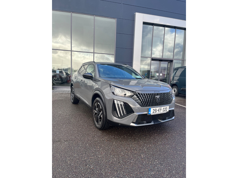 2025 Peugeot 2008 1.2 Puretech 100bhp Allure