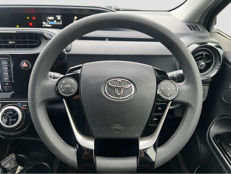 2018 Toyota Aqua 2018 Toyota Aqua 1.5 Self Charging Hybrid €12,750