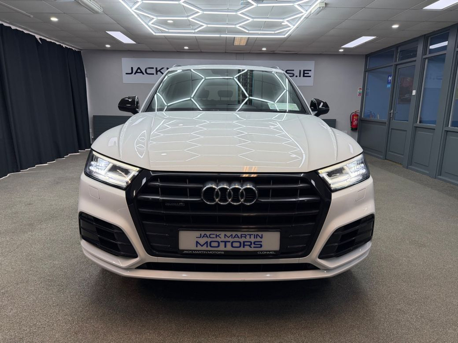 2019 Audi Q5 - image 2
