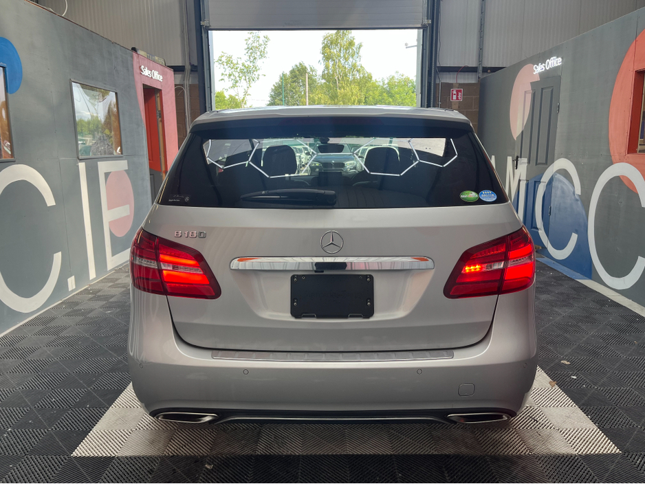 2019 Mercedes-Benz B Class MERCEDES B CLASS AUTOMATIC B180 / 34k KMs / REVERSE CAMERA , HEATED SEATS & MORE €21,950