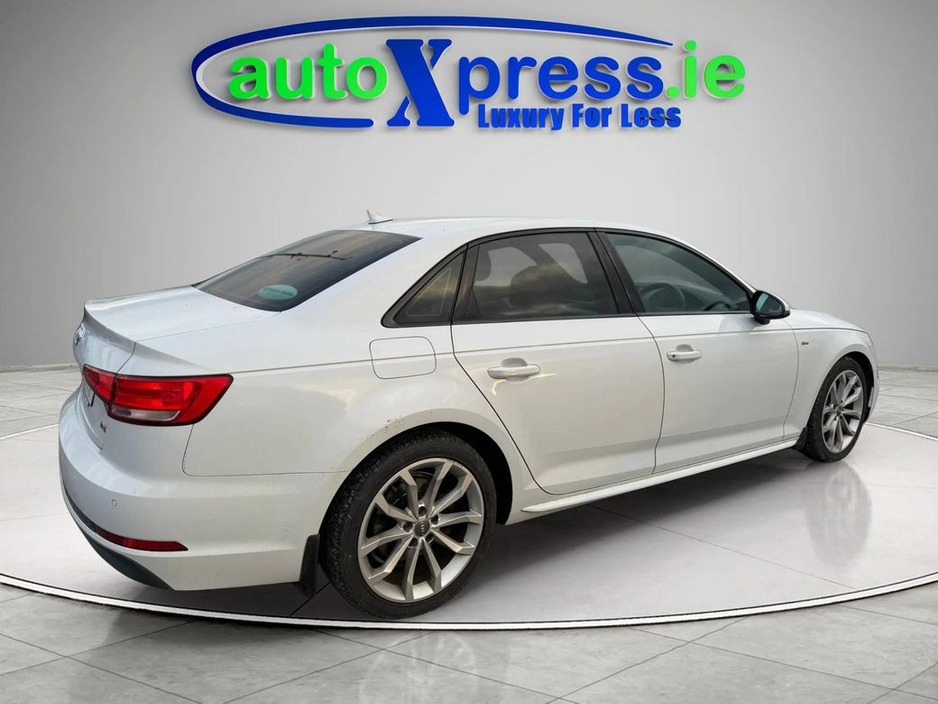 2016 Audi A4 - image 9