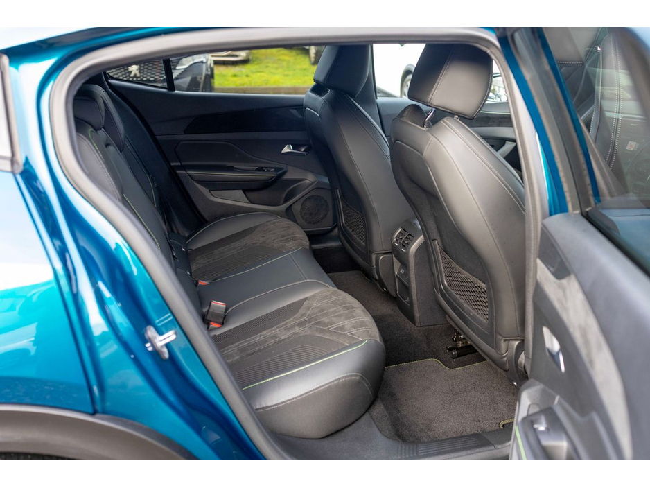 2024 Peugeot 408 2024 Peugeot 408 Gt Low Mileage HYBRID 180bhp PHEV GT €34,950