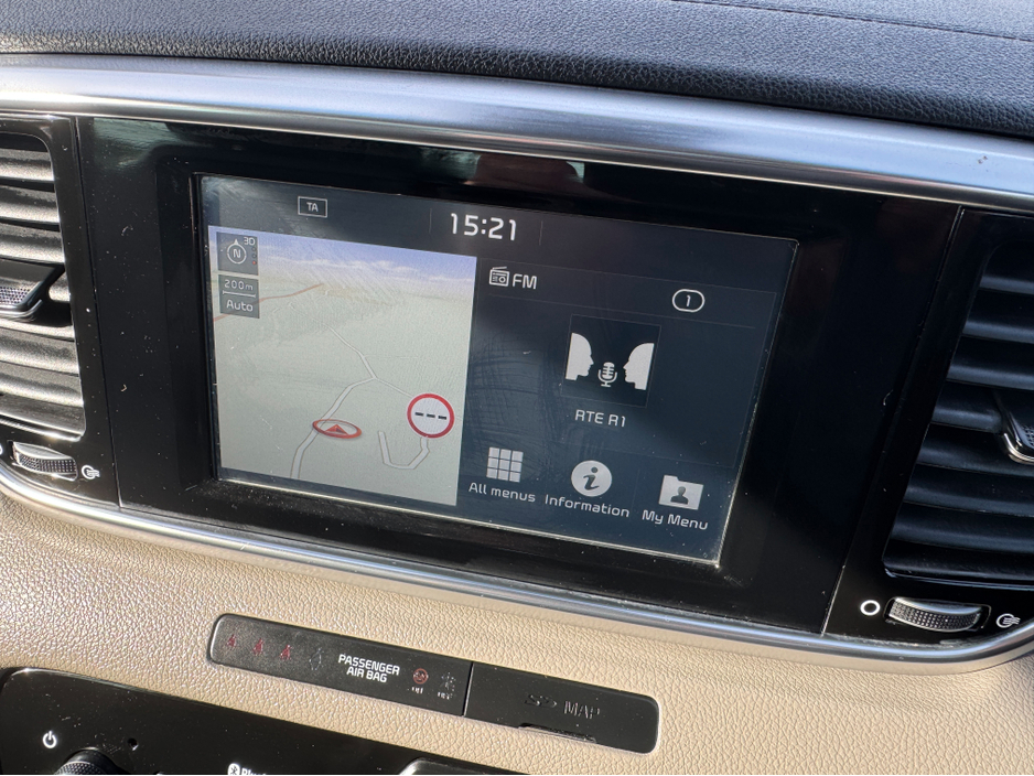 2020 Kia Sportage - image 28