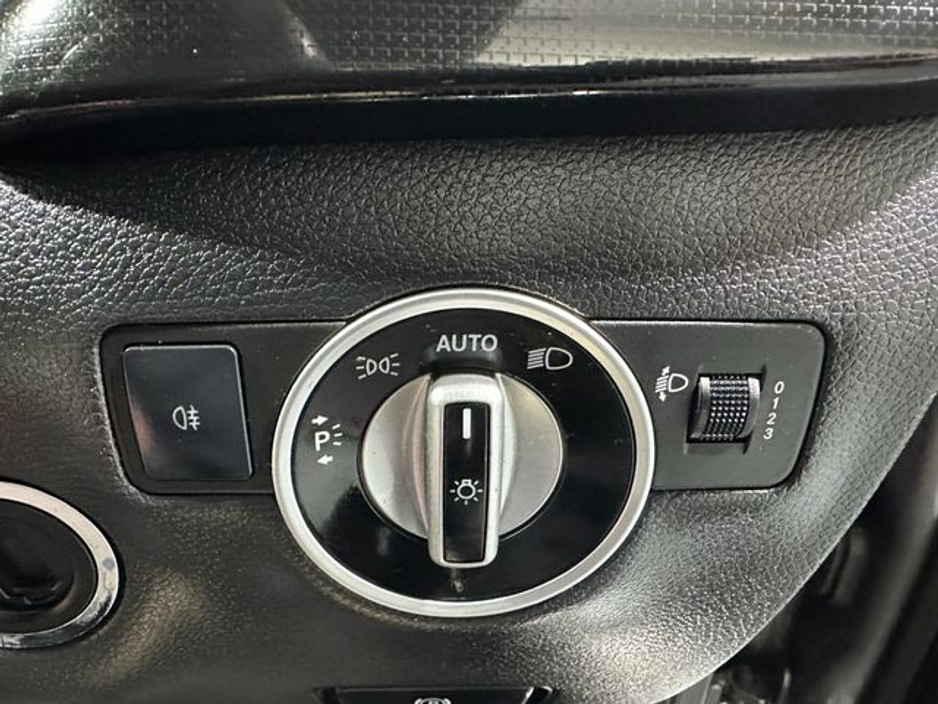 2013 Mercedes-Benz B Class B 180 CDi €10,800