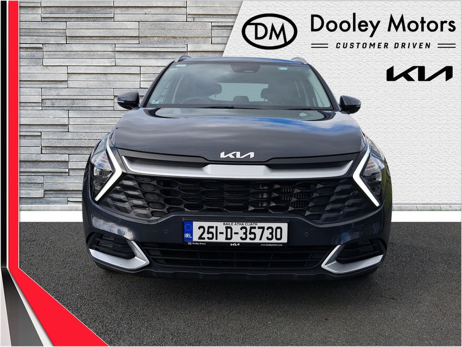 2025 Kia Sportage - image 2