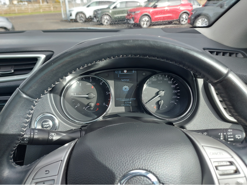 2017 Nissan Qashqai - image 18