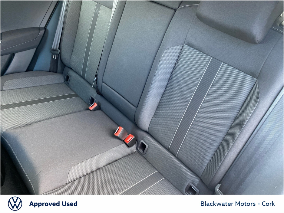 2025 Volkswagen T-Roc 2.0TDI 116BHP EDITION 75 €33,995