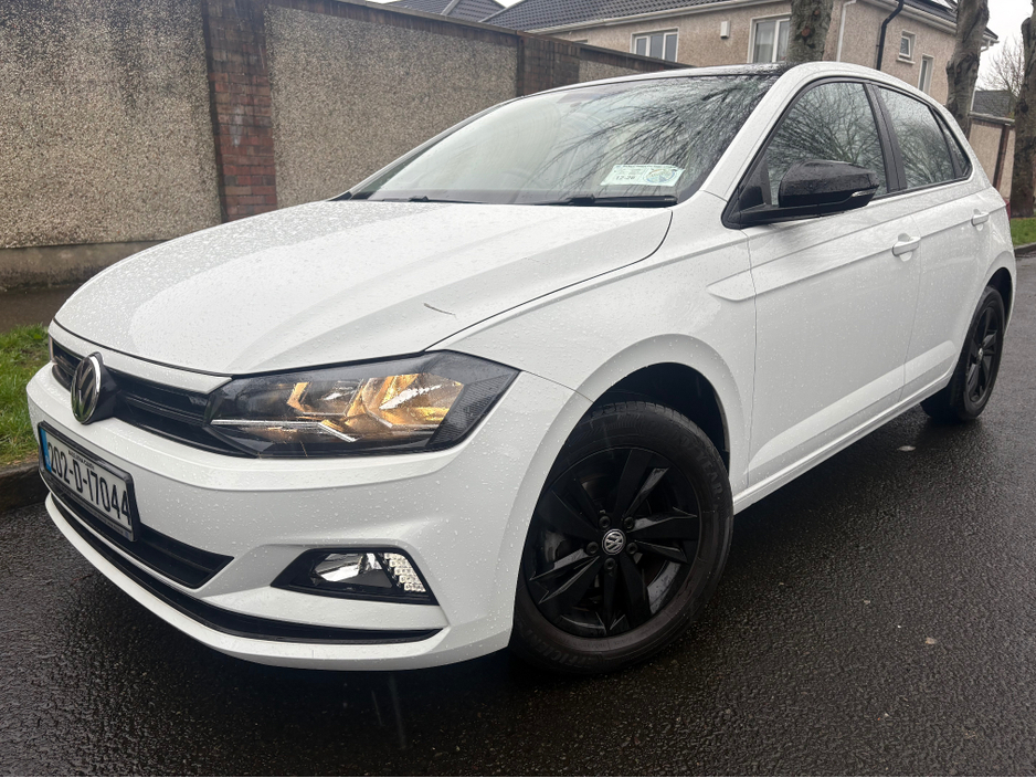 2020 Volkswagen Polo - image 3