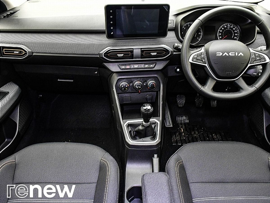 2024 Dacia Sandero Stepway - image 2