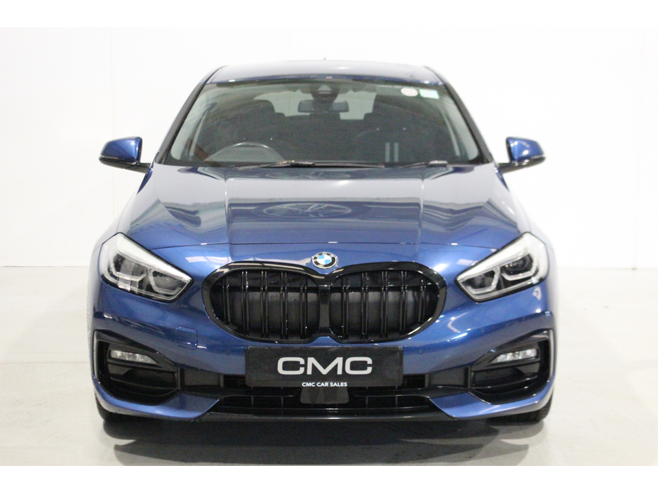 2021 BMW 1 Series - image 2