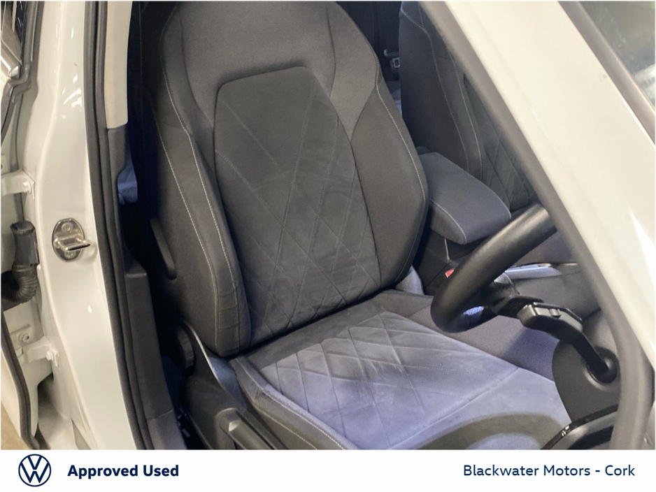 2020 Volkswagen Golf STYLE 1.5 TSI MHEV AUTOMATIC 150BHP €24,995