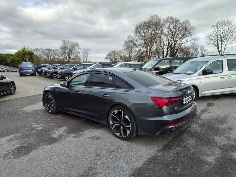 2022 Audi A6 - image 11