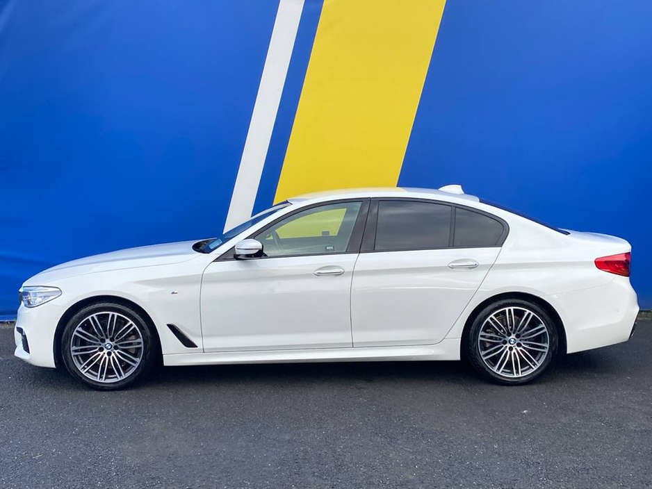 2018 BMW 5 Series 523d M-SPORT 2.0 AUTO // POWERED HALF ALCANTARA M-SPORT SEATS // 360 DEGREE REVERS CAMERA // DIGITAL CLUSTER €26,900