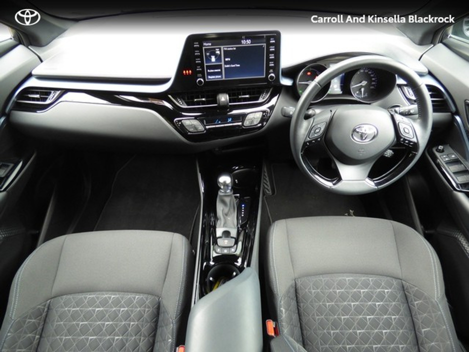 2020 Toyota C-HR Hybrid Sport €23,950