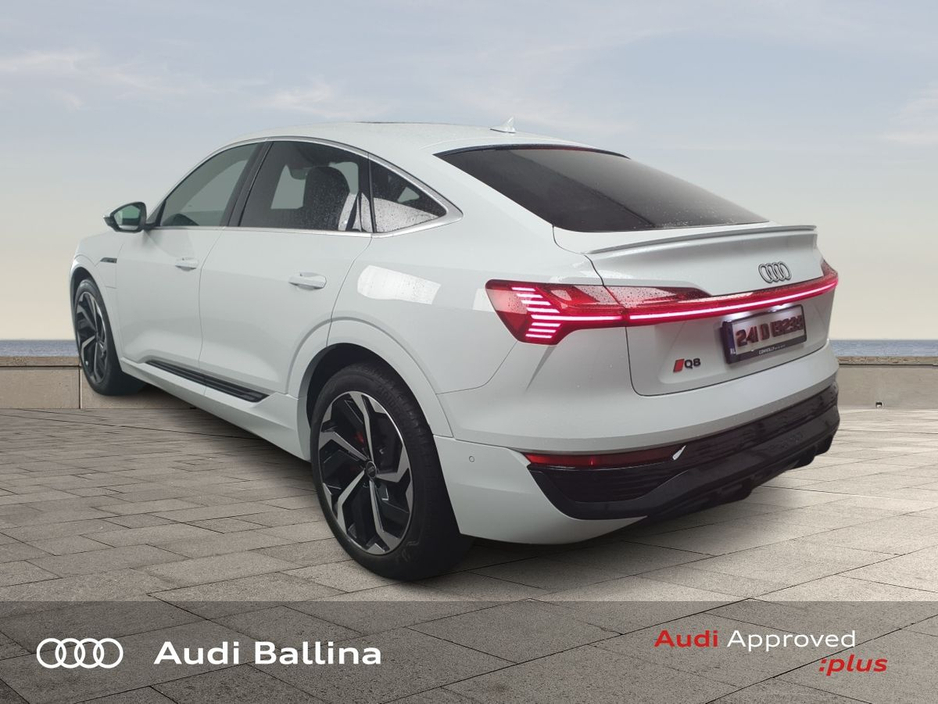 2024 Audi Q8 SB S-Line Blk Ed 55 Q 300KW*PAN ROOF* SPORT SEATS* UPGRADED ALLOYS €63,950