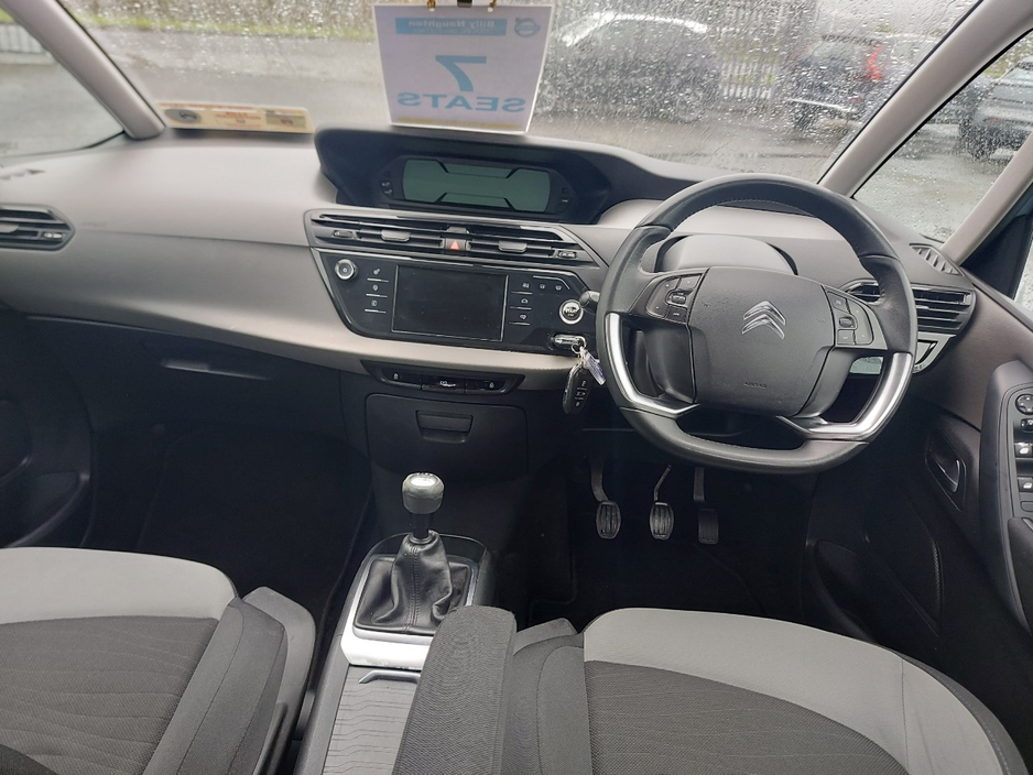 2014 Citroen C4 Picasso - image 14