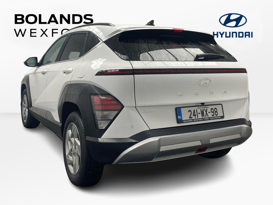 2024 Hyundai Kona - image 3