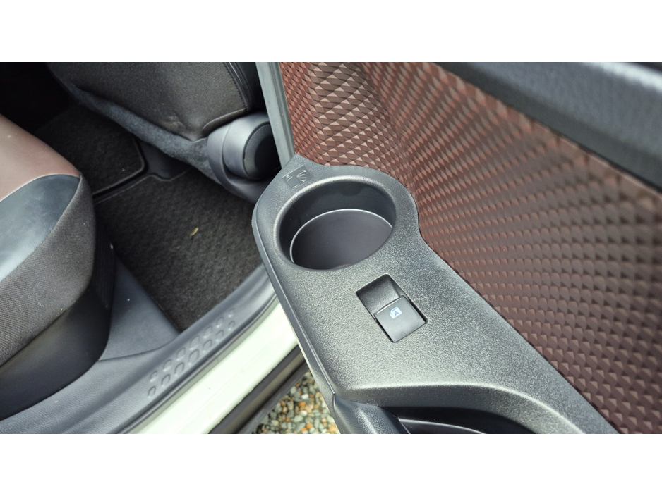 2019 Toyota C-HR - image 23