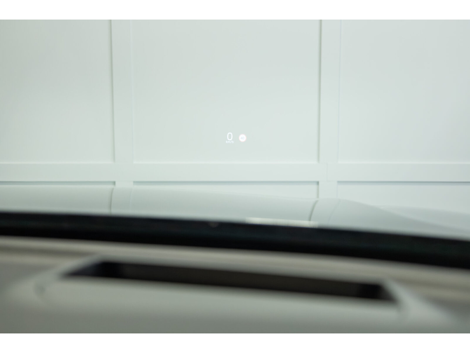 2020 Volvo XC60 - image 16