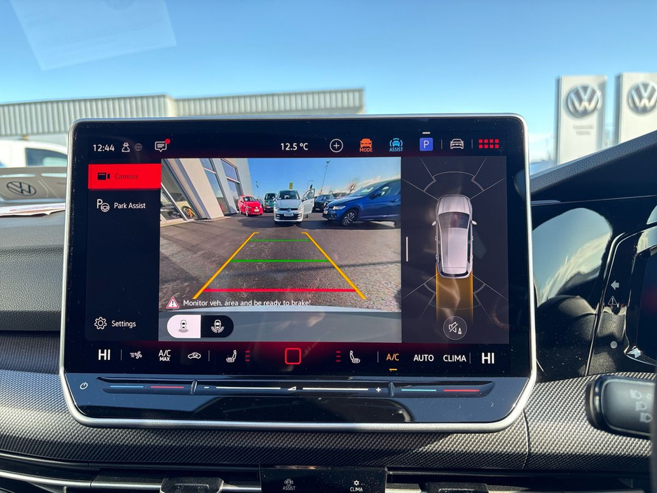 2026 Volkswagen Golf *DEMO* GTI 2.0 TSI 265HP €62,975