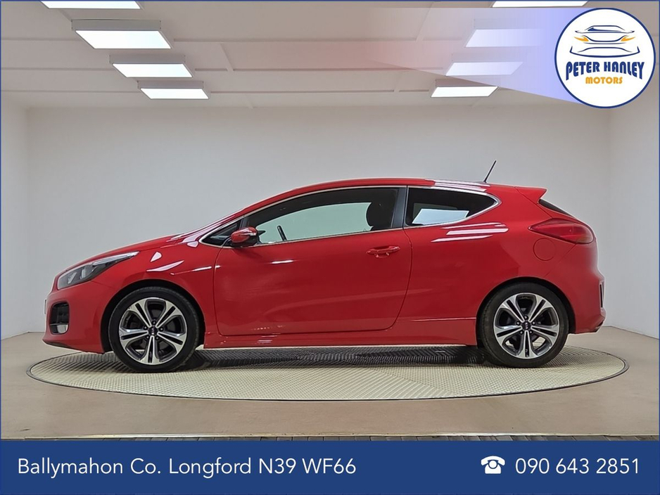 2016 Kia Ceed - image 4