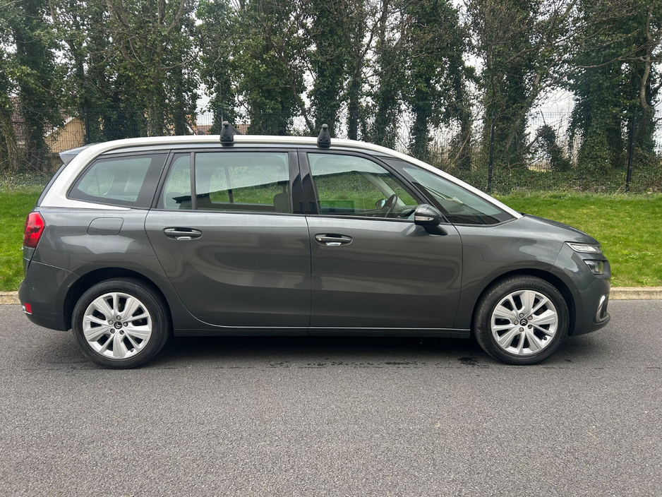 2016 Citroen C4 - image 3