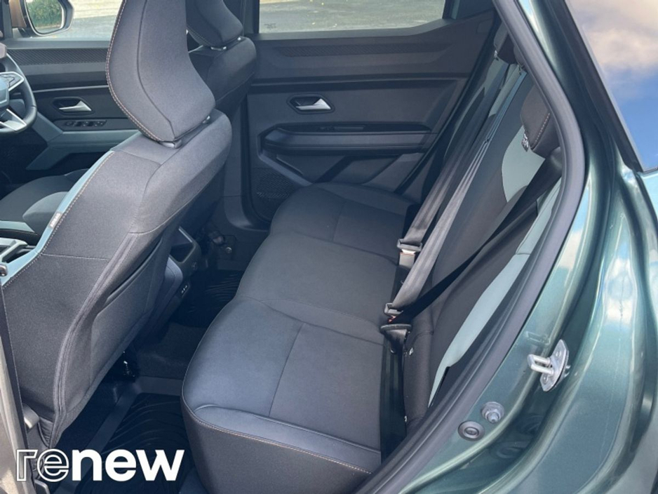 2026 Dacia Duster - image 11