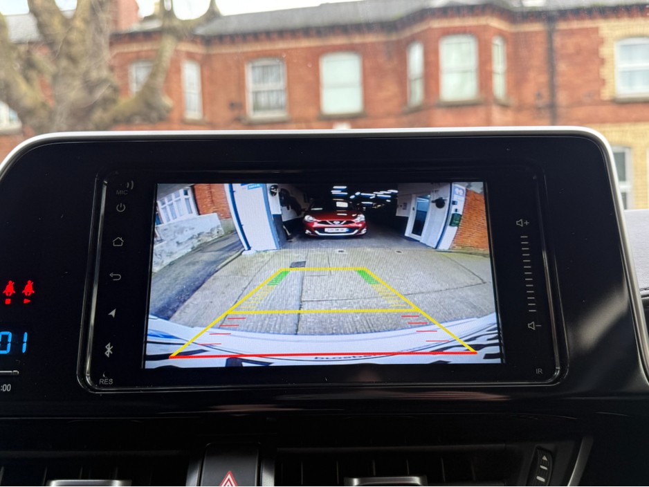 2017 Toyota C-HR - image 18