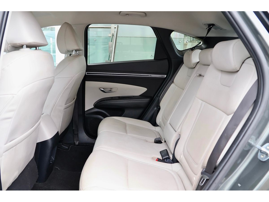 2021 Hyundai Tucson - image 13