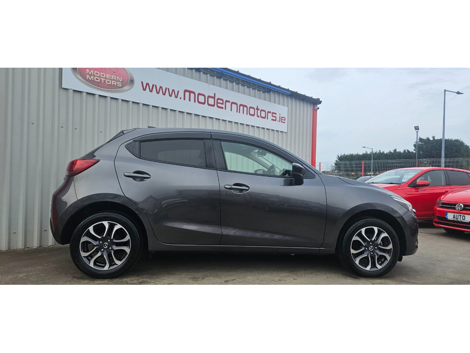 2019 Mazda Mazda2 - image 13