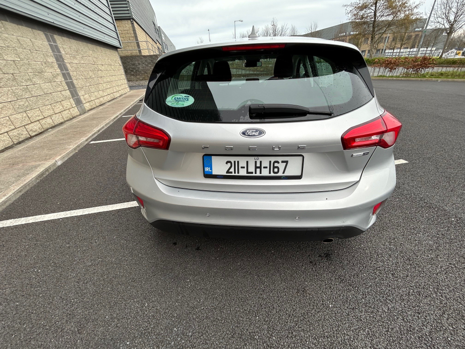 2021 Ford Focus - image 8