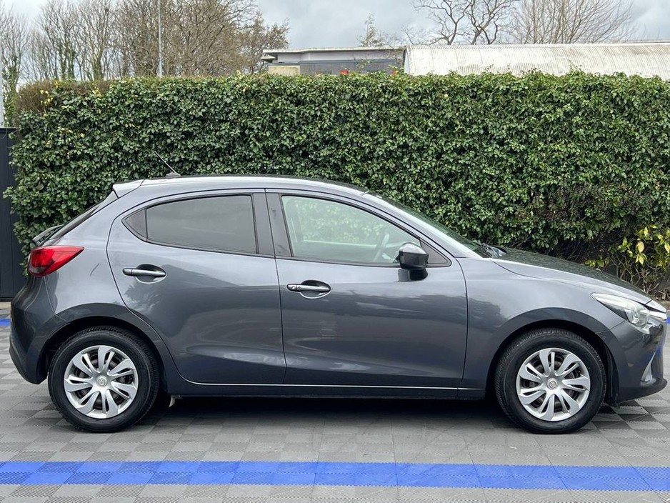 2016 Mazda Demio - image 2