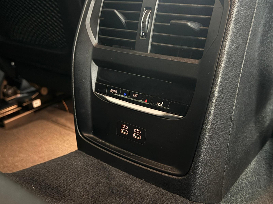 2022 BMW 3 Series 330E M SPORT €39,990