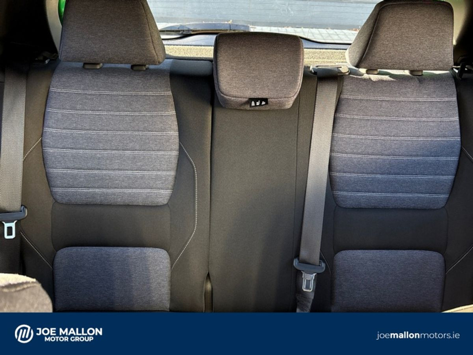 2025 Renault 5 - image 16