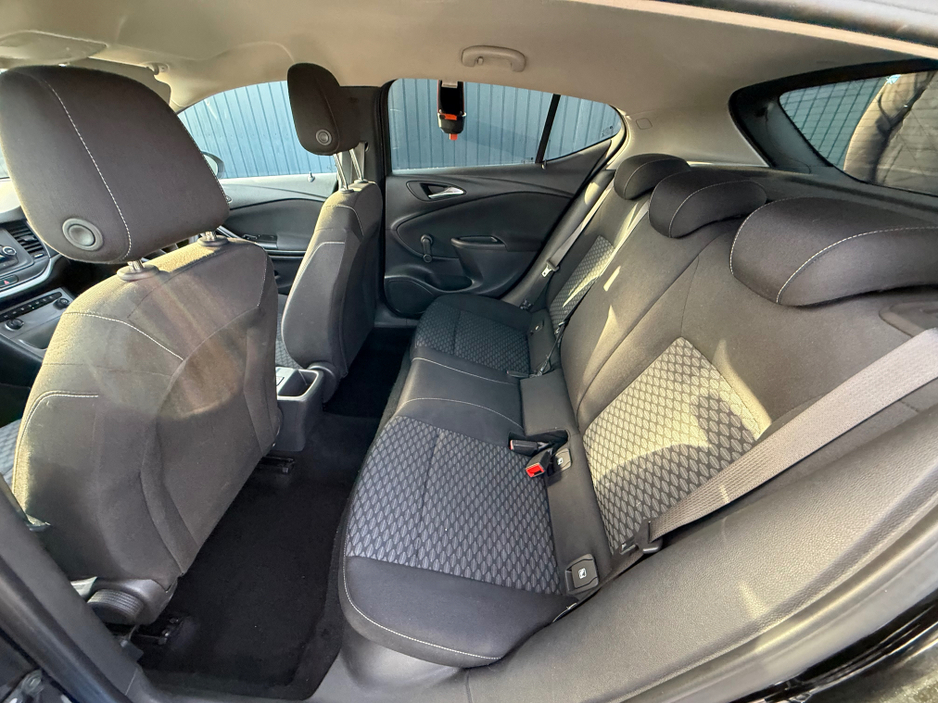 2017 Opel Astra SPORT - 1.4L PETROL - MANUAL - 12M WARRANTY - CAR: €9,950