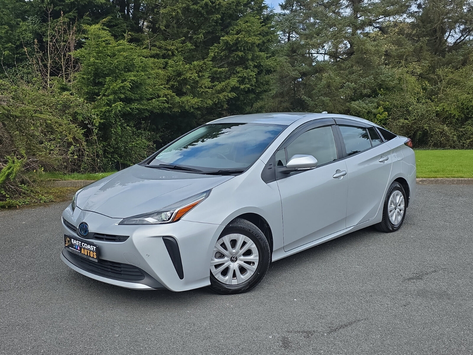 2020 Toyota Prius - image 16
