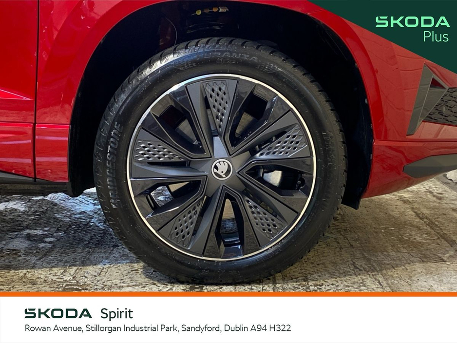 2026 Skoda Karoq - image 8