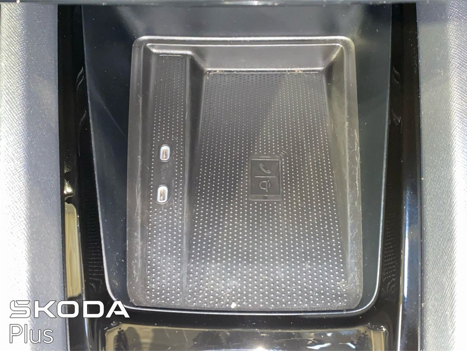 2024 Skoda Octavia - image 15